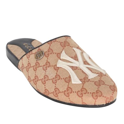 gucci yankees loafers